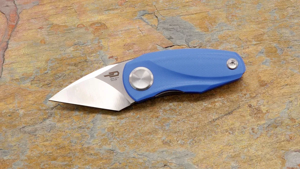 Tulip Front Flipper, Blue G-10 Handle BG38D