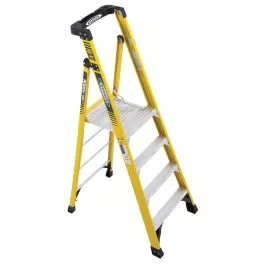Werner PD7304 4ft Fiberglass Podium Ladder Type IAA